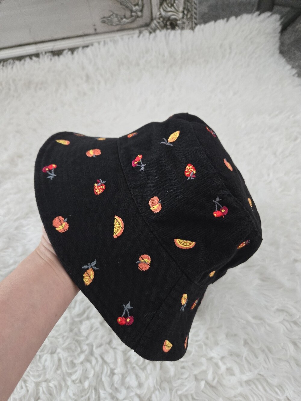 Urban Outfitters 100% cotton canvas Fruit Embroidered Black Bucket Hat. One Size - Picture 2 of 6